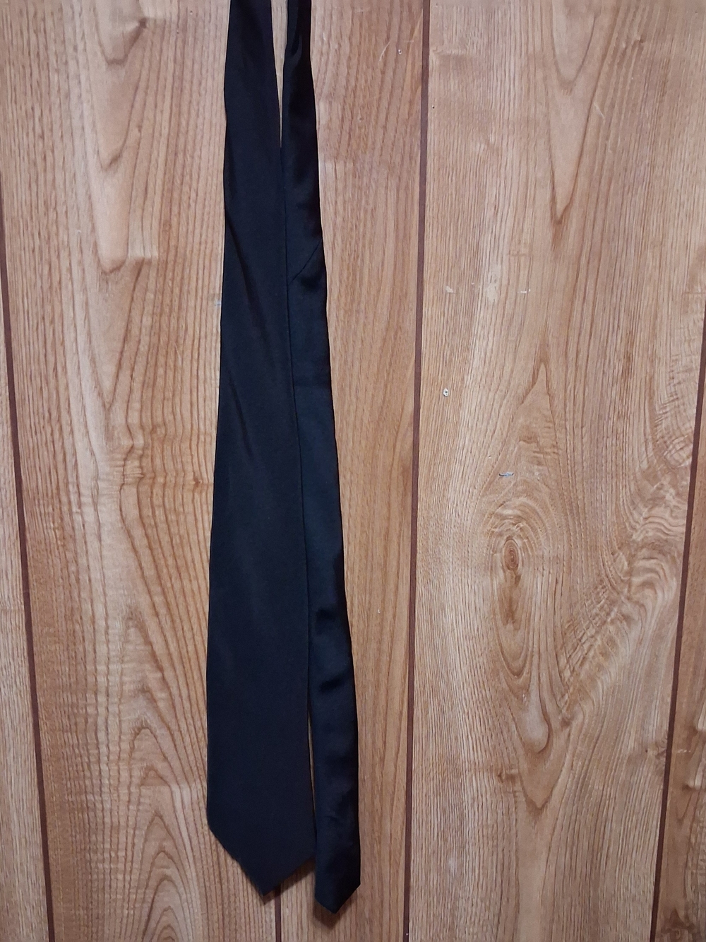 Vtg Wool/Silk Blend Tie Irish Blend Black High Quality XMI Platinum Dressy